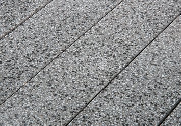 Гранитная тротуарная плитка Готика, Плита Granite FINO, 600x300x60, Белла Уайт