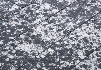 Гранитная тротуарная плитка Готика, Зигзаг/Волна Granite FINO, 60 мм, Диорит