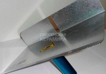Кельма 28х18 см правая для заполнения швов.