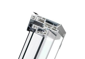 Мансардное окно FAKRO PTP-V U3 из ПВХ 134* 98