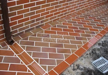 Плитка Stroeher 1100(316) patrizierrot ofenbunt