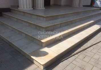 Ступень флорентинер угловая Stroeher 9331(725) faveo